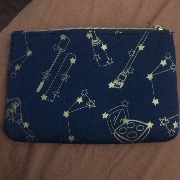 Mini Makeup Bag - Picture 2 of 3